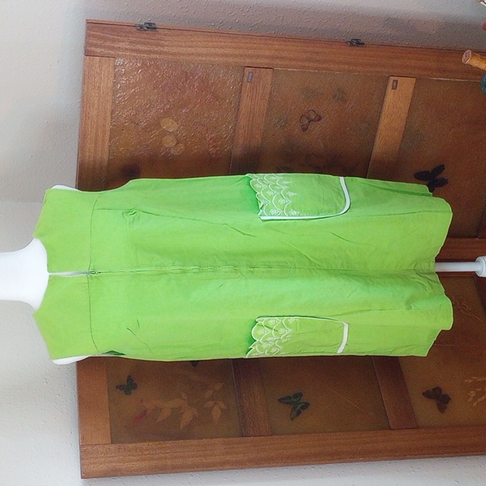 VTG 60’s Lime Green Front Zip Shift Dress